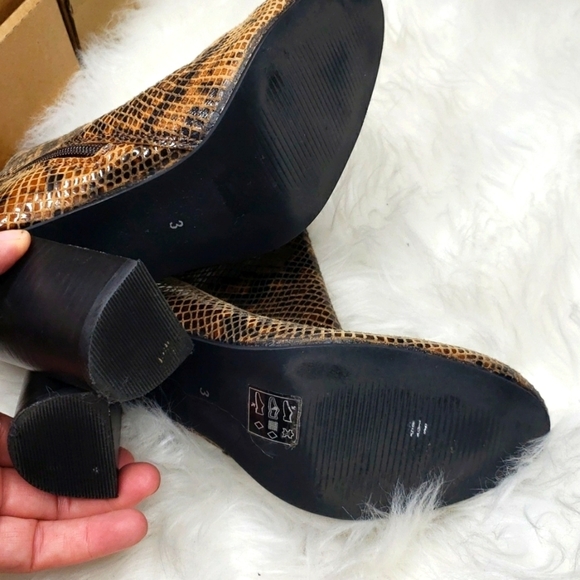ASOS DESIGN Rescue Leather Block Heel Boots In Snake  5 - Picture 9 of 14
